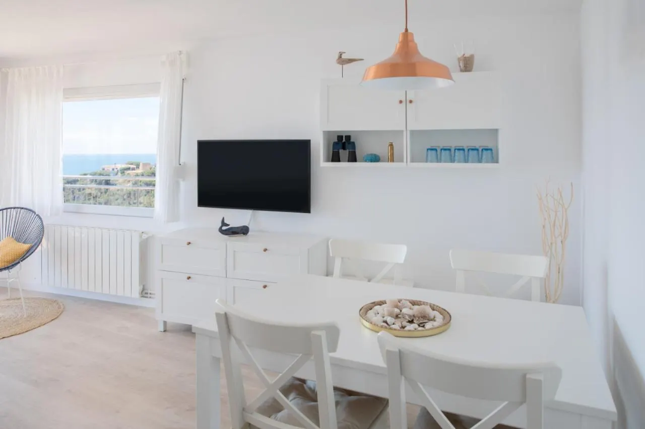 Apartment Precioso Apartamento Con Piscina Y Vistas Al Mar Sant Feliu de Guixols Spain